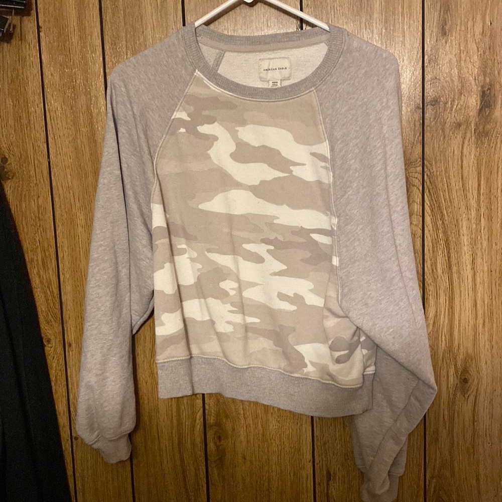 Woman’s size M grey camo crop top sweater.